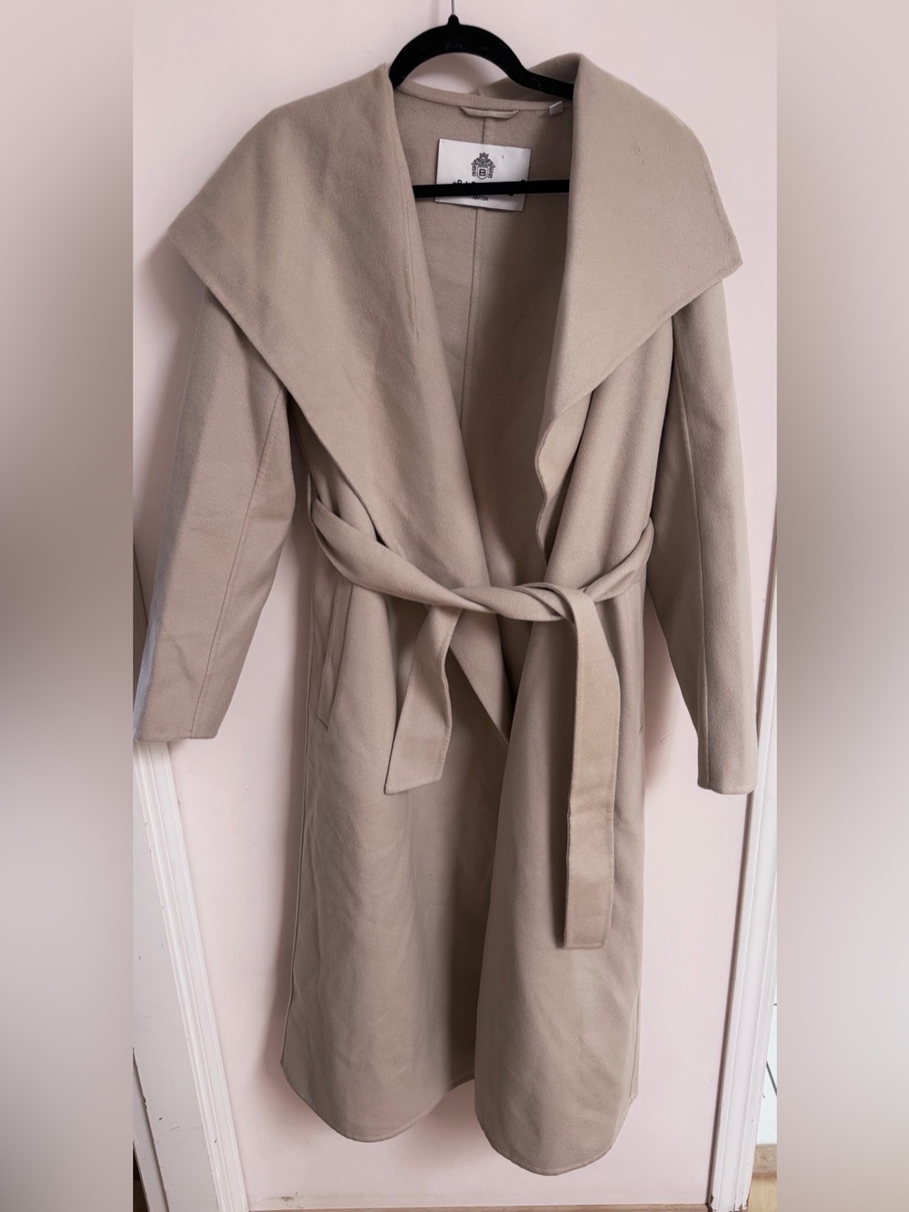Aritzia Babaton Portfolio Double Face Coat - Luxe Wool Cashmere - Picture 3 of 10
